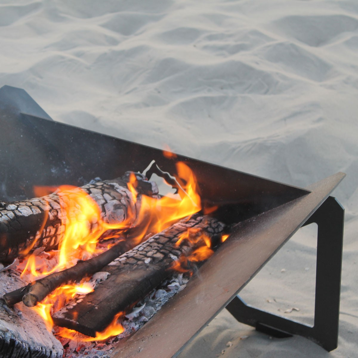 BRASERO RedFire Trinidad Barbecue Plancha Firepit avec rangement bo